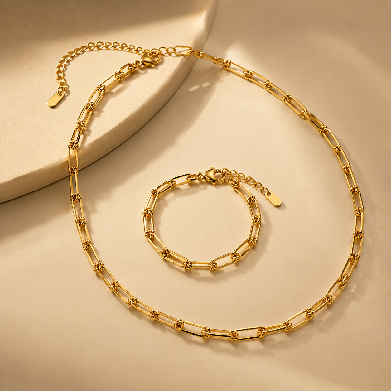 Golden Chain Duo